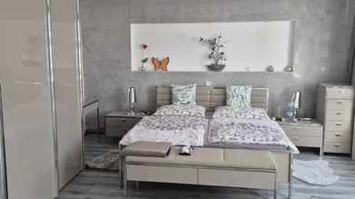 OG 1. SChlafzimmer