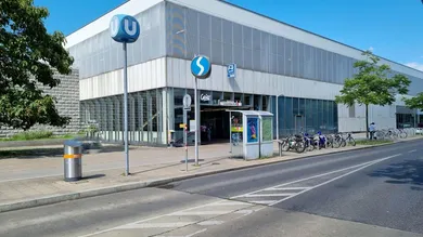 U1 vis à vis