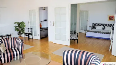 Blick zum Schlafzimmer