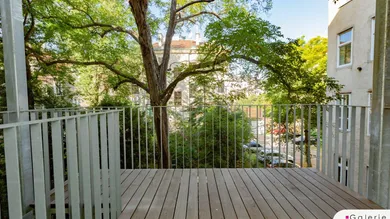 Hofseitiger Balkon