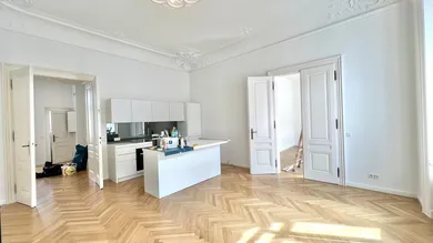 Wohn-& Eßzimmer