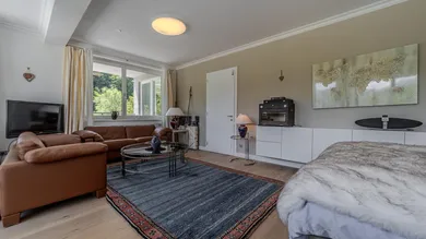 _22A2121-HDR