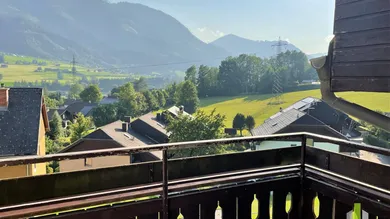 Südbalkon mit Weitsicht