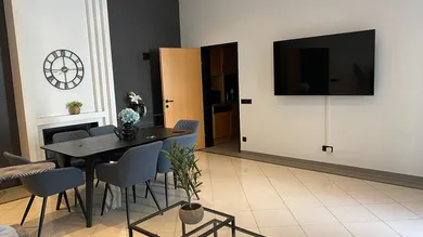 2 Wohnzimmer