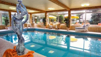 Foto Hotel Hallenbad