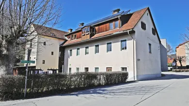 Vorderansicht Zinshaus