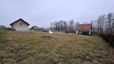 Grundstück