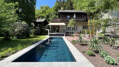 PRIVATGARTEN mit POOL