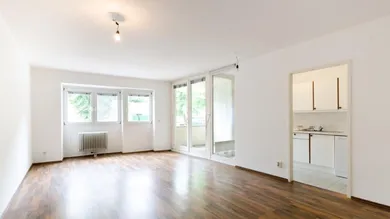 Wohnzimmer+ Küche