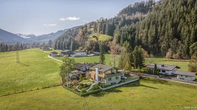 KITZIMMO-Grundstück mit Baugenehmigung Toplage kaufen - Immobilien Aurach.