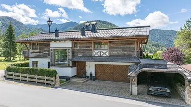 KITZIMMO-Luxuschalet in Toplage kaufen - Immobilien St. Ulrich am Pillersee.