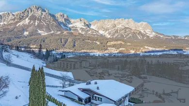 KITZIMMO-Grundstück in Toplage mit Baugenehmigung für 2 Luxusvillen kaufen - Immobilien Ellmau.