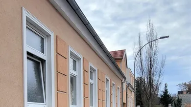 Front - Seitengasse