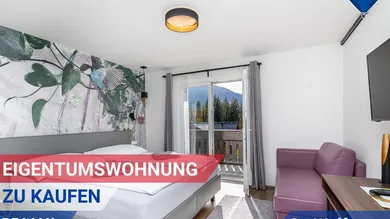 Schlafzimmer mit Balkonzugang
