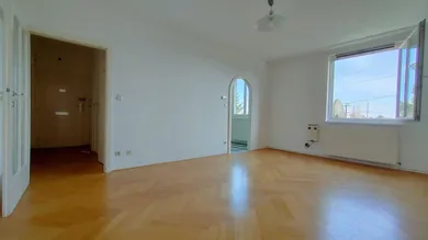 a Wohnzimmer - Küche - VR