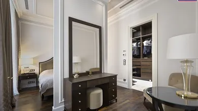 Schlafzimmer 1