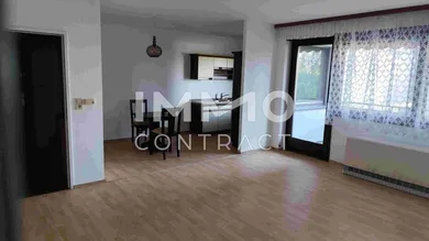 Wohnzimmer, Loggia, Küche