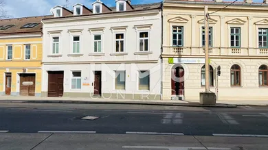 sanierte Fassade
