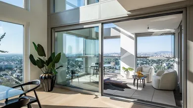 230811_V22_Staging_Duplexapartment_MODERNSWING_c_SeeligStefan 007