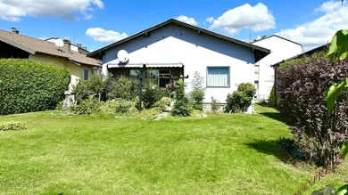 Ansicht Haus Garten 1