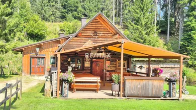 Hütte