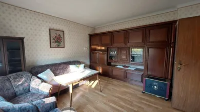 2 Wohnzimmer