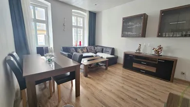 01 Wohnzimmer
