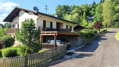 Außenansicht Wohnhaus