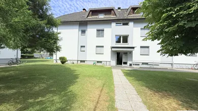 Wohnanlage außen
