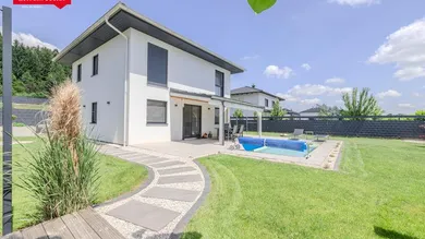 Smarthome mit Pool