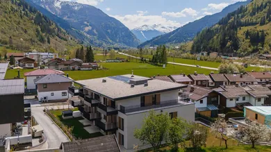 20250428-DJI_20250428140417_0176_D-Verbessert-RR-SJ Photography (Selina Jakob)
