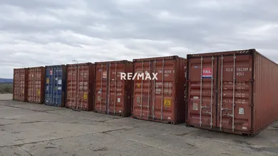 Container1