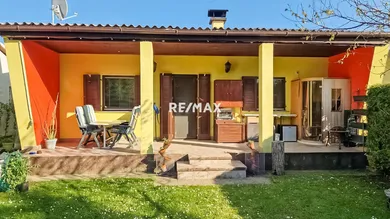 Gartenseite Terrasse