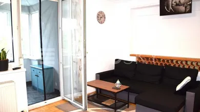 Wohnzimmer zur Loggia