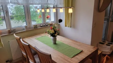 gemütliches Esszimmer