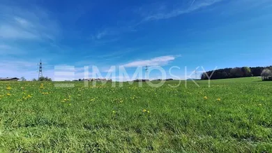 Grundstück
