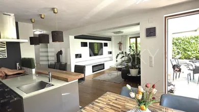 Küche/Wohnzimmer/Essbereich EG