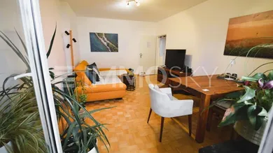 großes Wohnzimmer