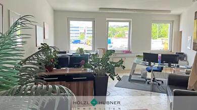 hoelzlhubnerimmobilien2025-buero