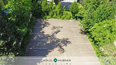 hoelzlhubnerimmobilien-parkplaetze zu vermieten