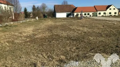 Grundstück