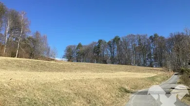 Grundstück
