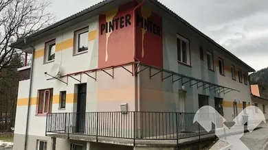 Zugang Gewerbeflächen und Büro