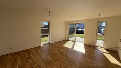 Wohnraum Küche EG
