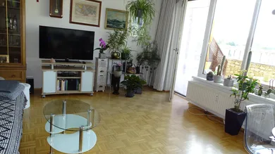 Wohnzimmer/Essbereich