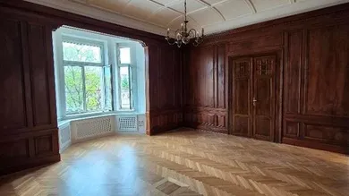 Büro ( Salon )