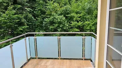 Terrasse mit Grünblick