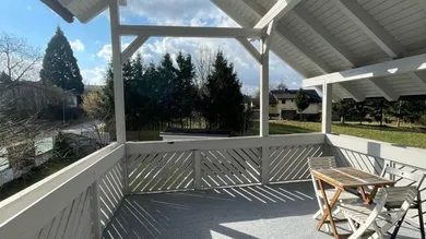 überdachter Balkon (2)