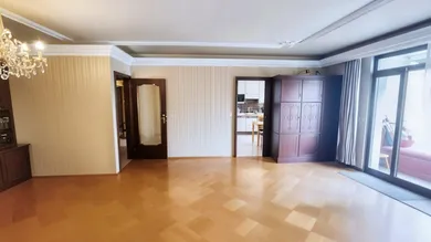 Großes Wohnzimmer