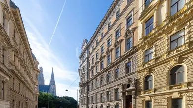 Fassade und Votivkirche